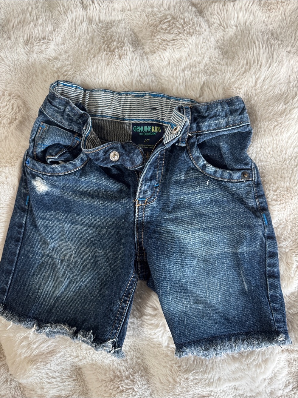 Genuine Kids by OshKosh Toddler Denim Shorts - 2T